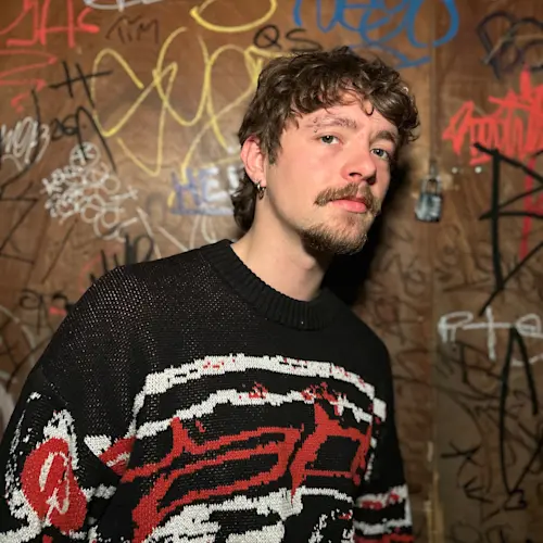 LASZLO