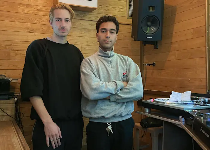 Noannaos invites Najib