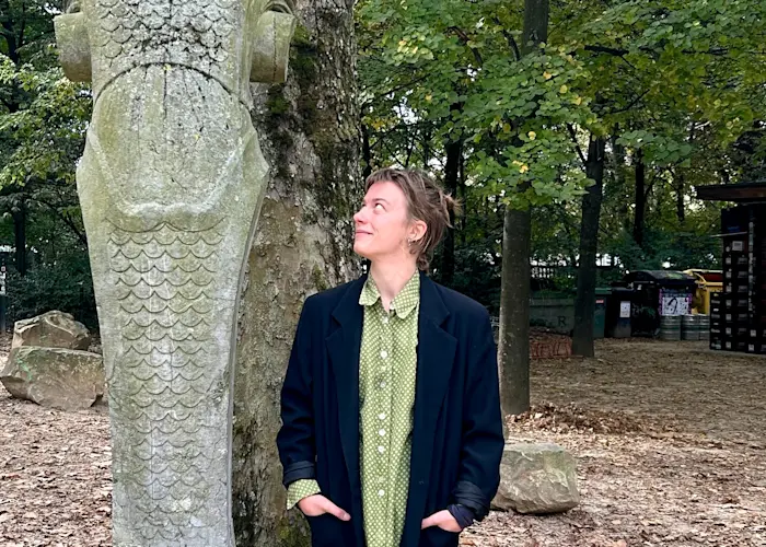 UNBURDENED BONES w/ Lazzaro