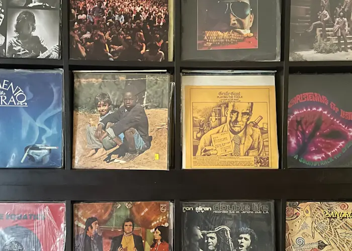 Outsiders: Street Corner Music w/ House Shoes