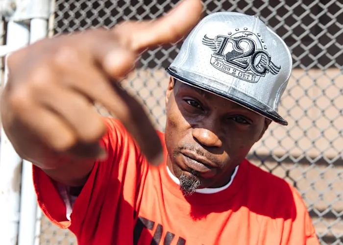 Outsiders: Ashes57 | Teklife Records w/ Traxman