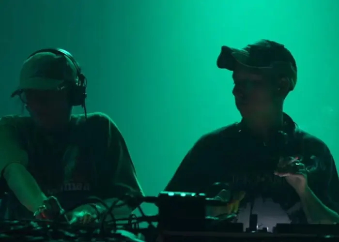 Outsiders: Gang of Ducks w/ Stefania Vos & Nziria