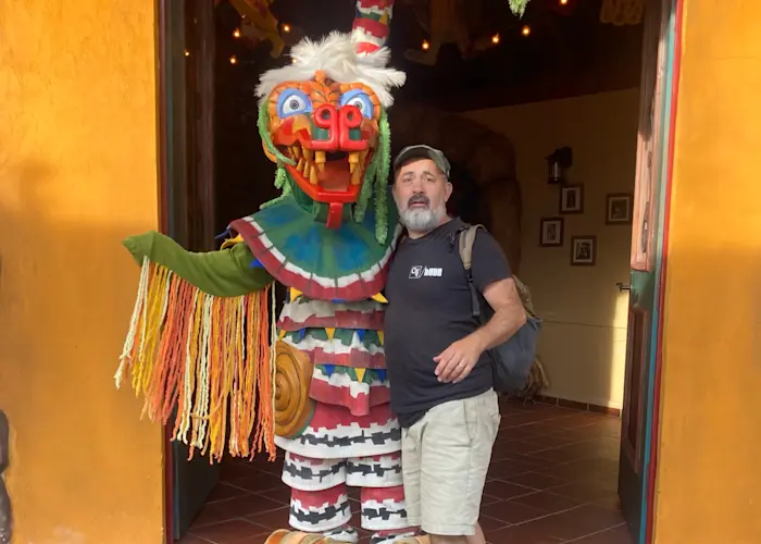 Outsiders: Songs Of Insolence w/ Andy Votel