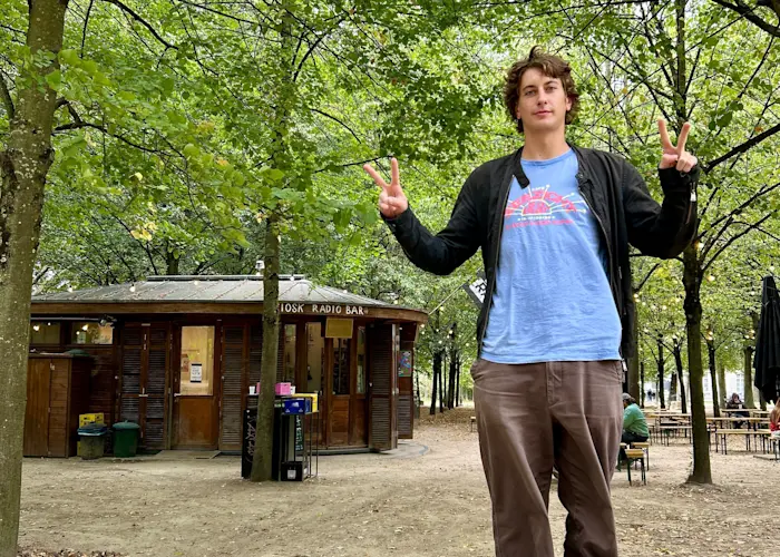 Het Bos w/ Tobias Huycke