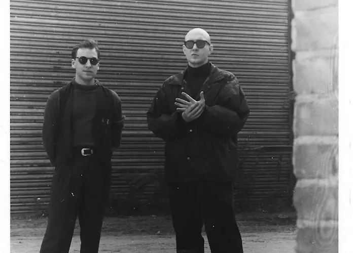 Outsiders: Mannequin Records w/ System 01