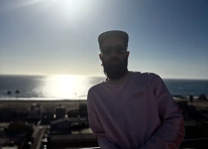 Think Outside The Kiosk w/ Lefto Early Bird Live from Los Angeles