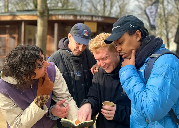 Bop Fantasies interviews Essi