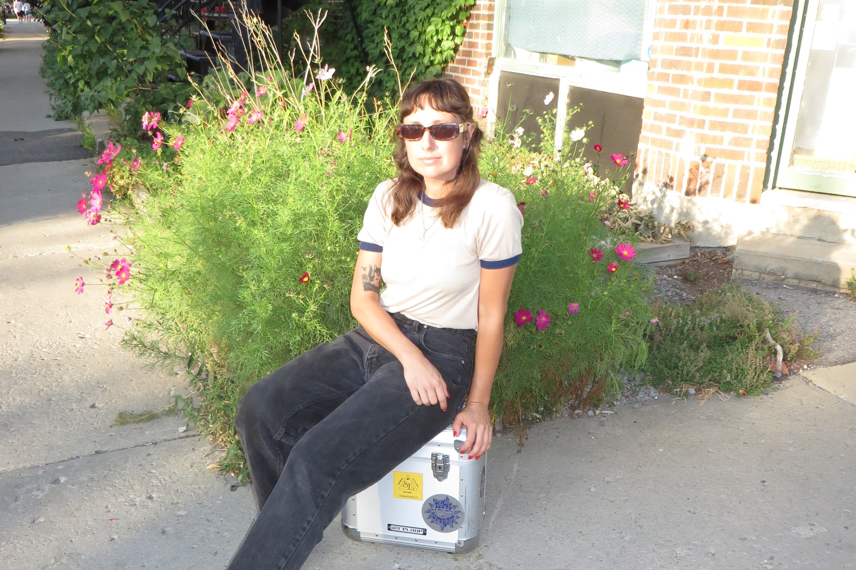  Outsiders: Invisible City w/ Silktits