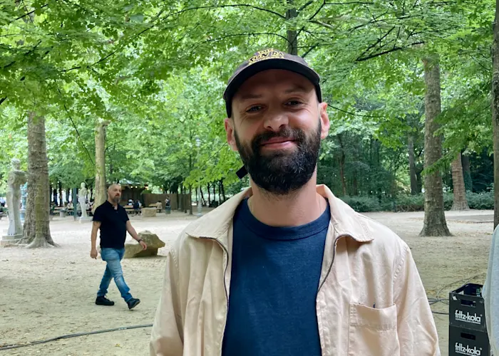 Expanded Audio Resistance w Weird Dust