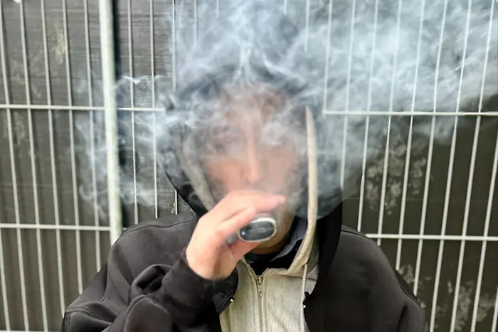 Lux18