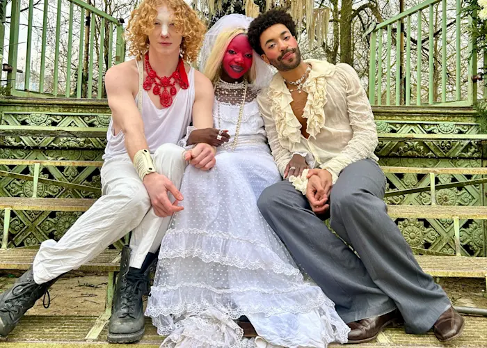 la maison de lilo w/ zedie, charly ange & leïla alice