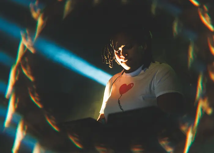 Outsiders: Meakusma w/ Nídia