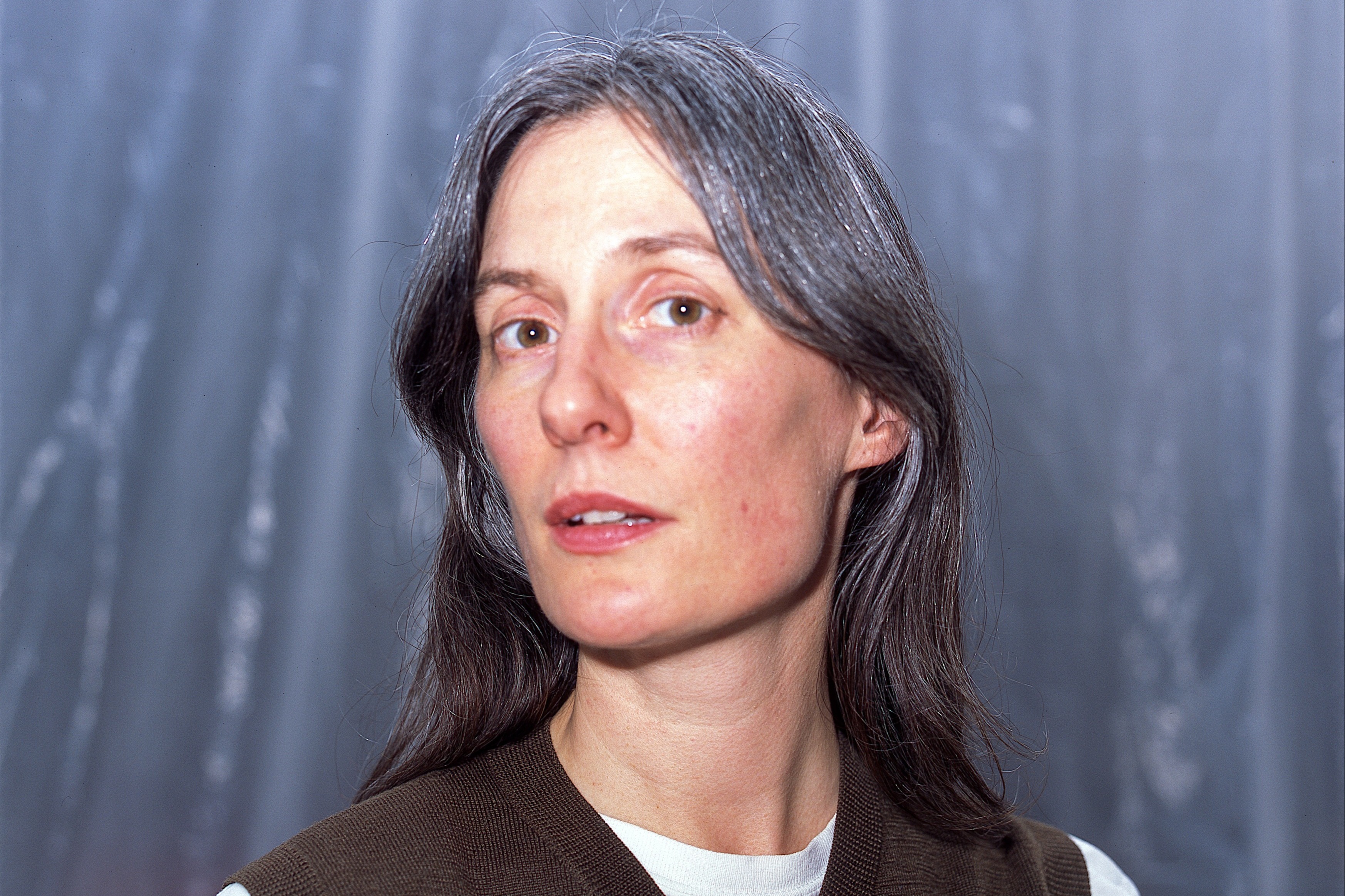 Outsiders: Futura Resistenza w/ Bitsy Knox