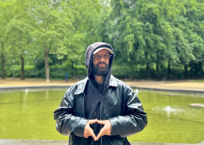 Expanded Audio Resistance w/ Weird Dust