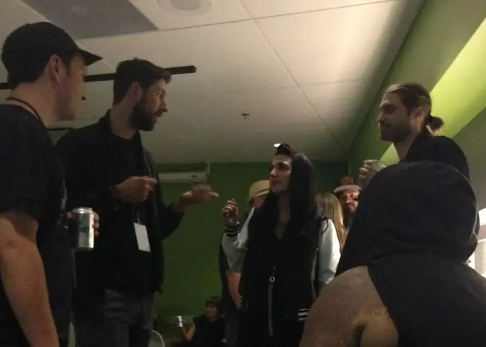 Outsiders: Mayss - Thank You Hieroglyphic Being