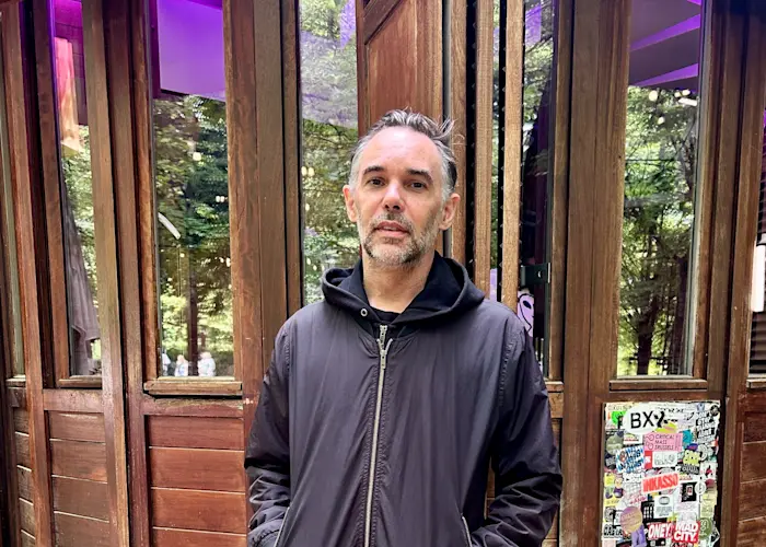 Night On Earth w/ Tzii