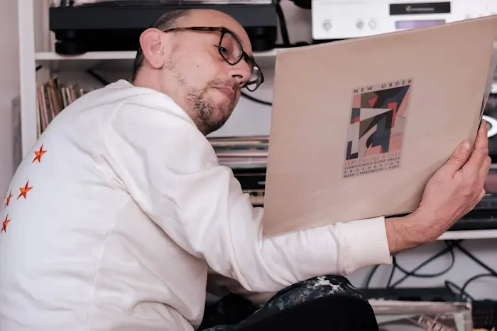 Outsiders: Endless Process w/ Cristian Vogel