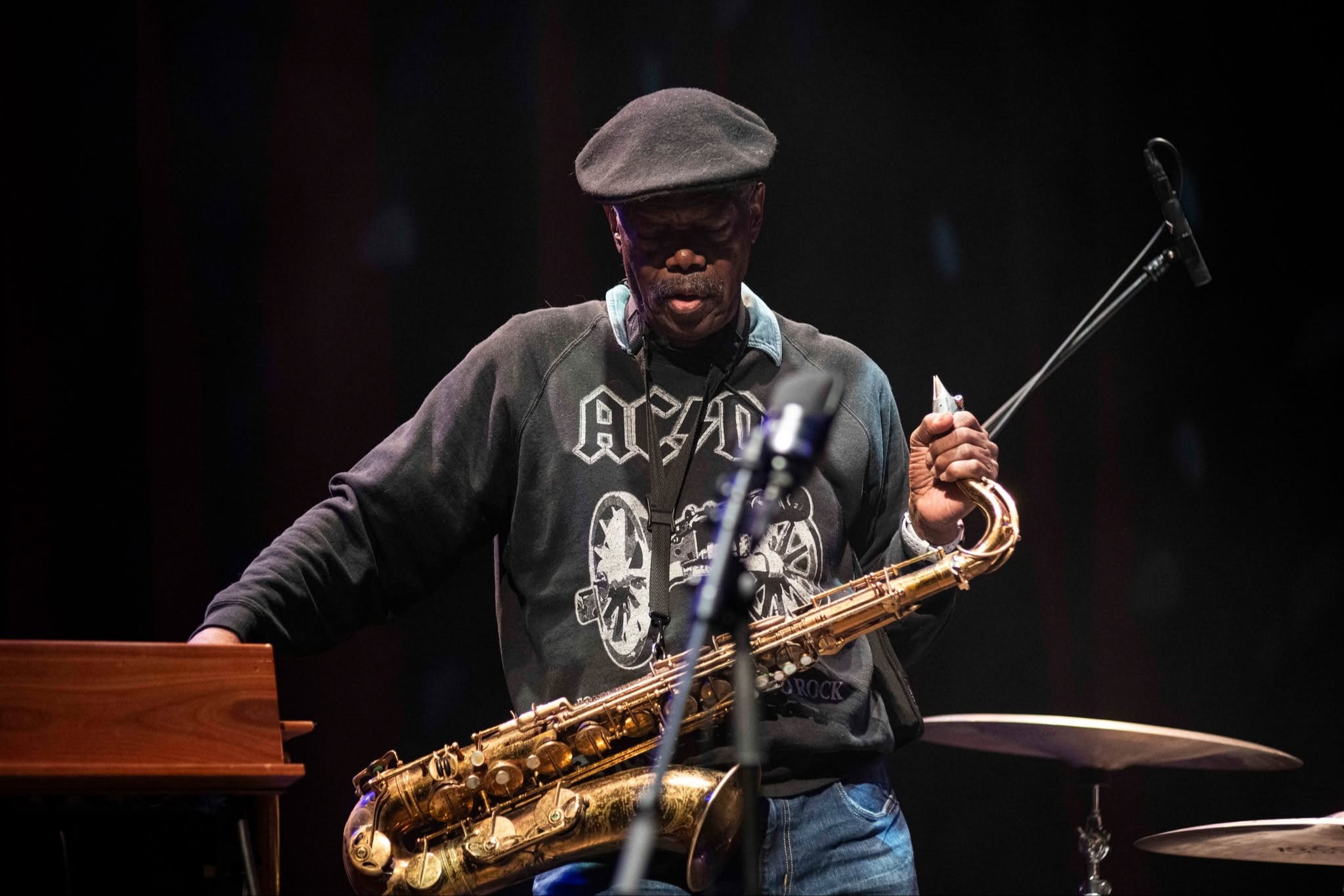 Outsiders: OTOROKU: Archive Find: Steve Noble in conversation with Joe McPhee
