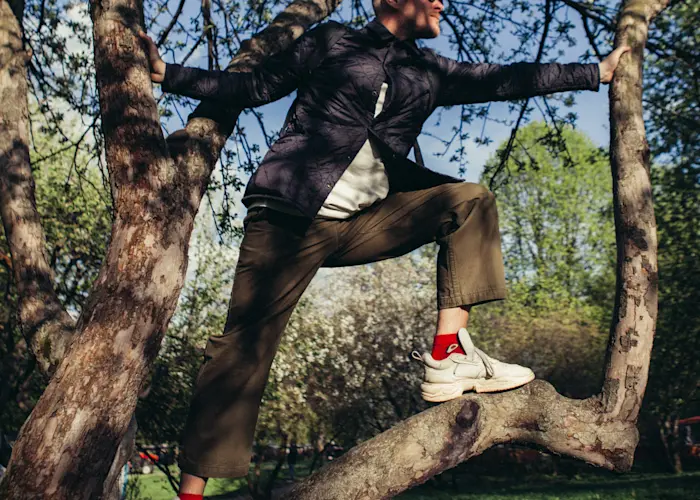 Low Budget Family vs. That's A Steal! w/ Artem Chelbaev