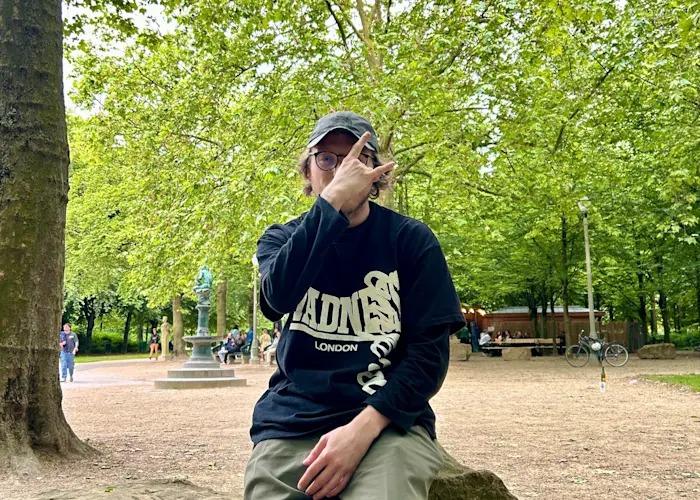 Night On Earth w/ Low Pitcher