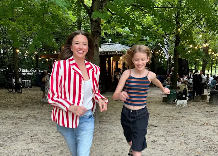 FOR THE BIRDS w/ Christine Renée