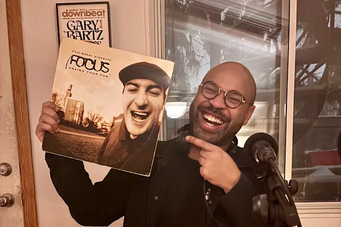 Outsiders: BACK 2 U (Hosted by Lexis) w/ Fred