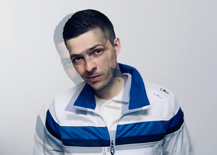 Outsiders: Nous'klaer w/ DYL