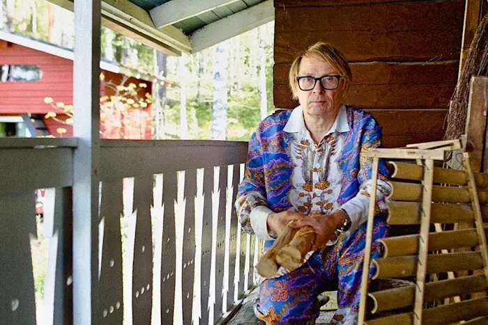 Outsiders: Bureau B w/ Jimi Tenor