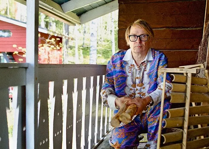 Outsiders: Bureau B w/ Jimi Tenor