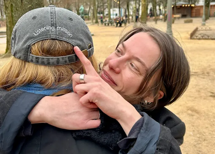 UNBURDENED BONES w/ La Zza Ro & Natasha Pirard