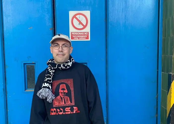 Outsiders: Glossy Mistakes w/ You_el