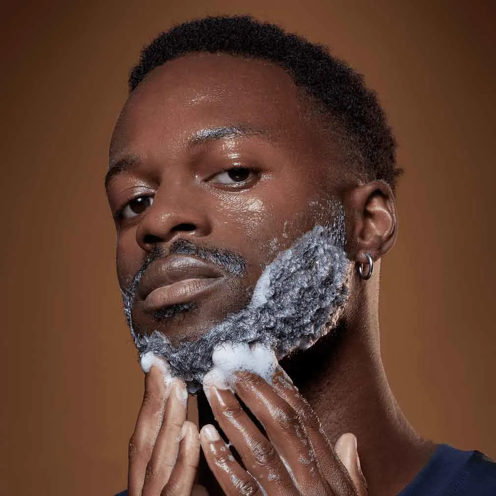 King C. Gillette Men's 3in1 Beard, Face & Hair Wash rengöring