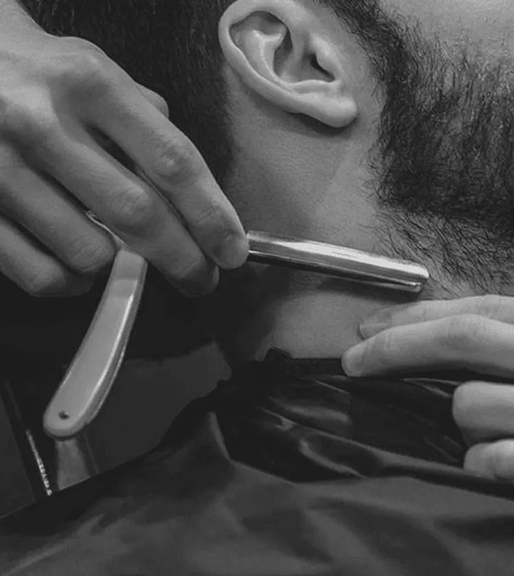 Banner of blog named How to Use a Straight Razor for a Comfortable Shave at Home