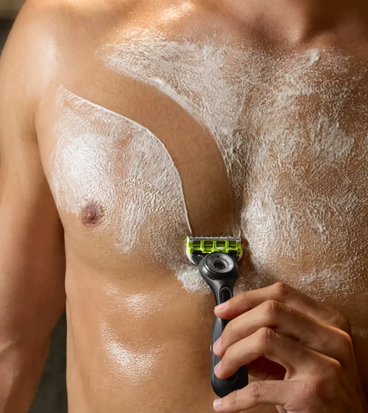 Raka över tatueringar och piercingar