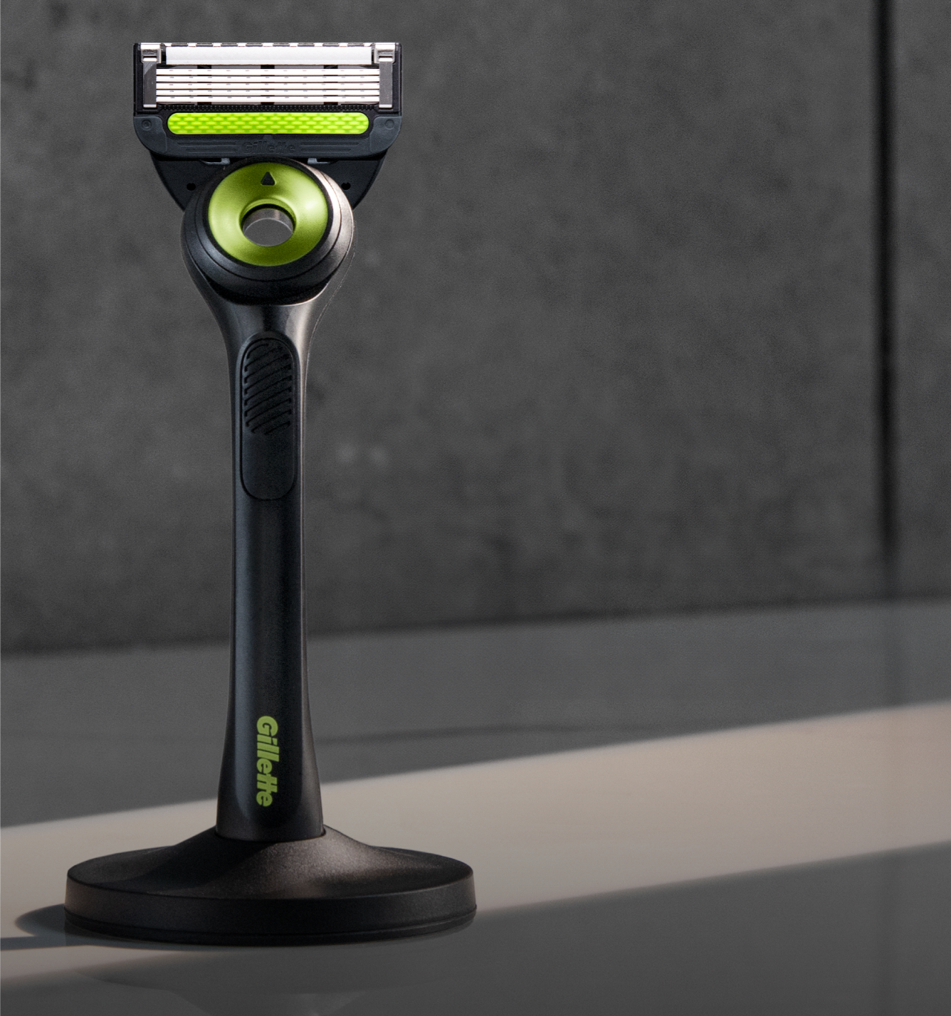 Rasoir Gillette Labs Avec Barre Exfoliante - Neon Night Edition - Homme
