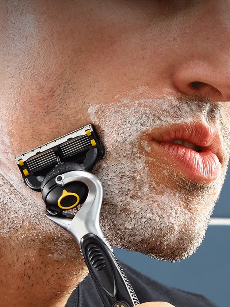 Cómo evitar las erupciones después del afeitado: todo sobre la lubricación