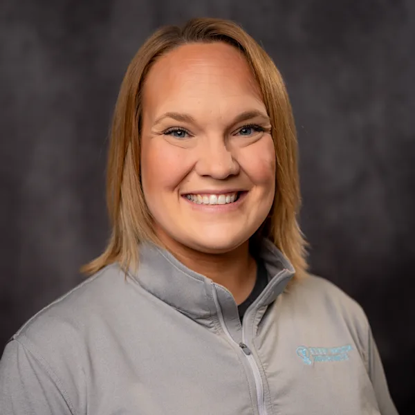 Kenzie Williams, Contracting Specialist
