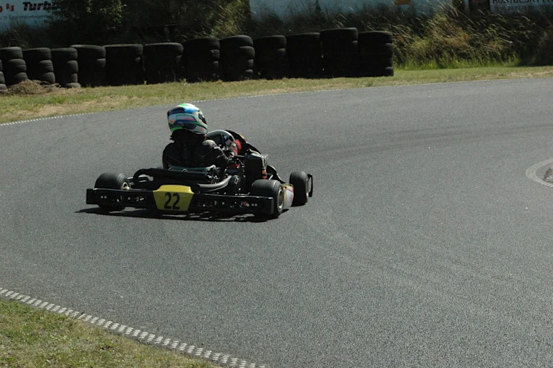 Att.L 0 WszXSxs7t6z9jmUu43URfmZz4cC0fxmQR Cb Kw