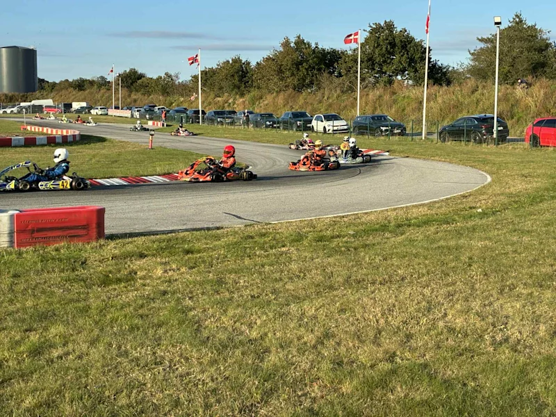 Att.Fu3Efe5c3E1GSLPDzUaJudqR8iSXknicRQ63  R9bXE