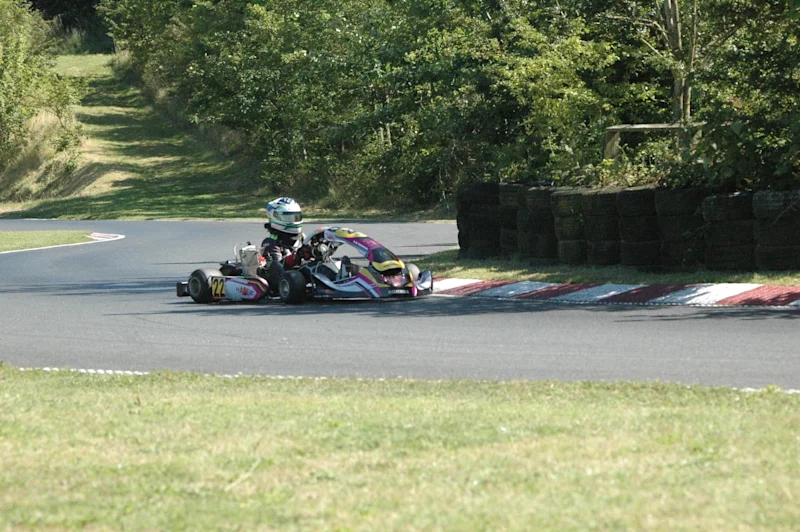 Att.Pim VlOB QgC Vwkw8hFZ1dVGCfvYJJ51HZUNYb3erg