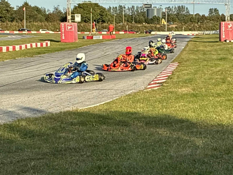 Att.Mug0qouGfjFE5ITilny ZpS ChrTzjc6foUw41JtMN8