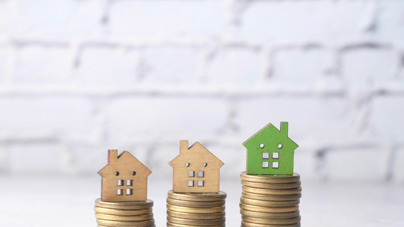 How to Split Costs With Roommates