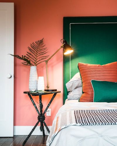 More ideas for a colorful bedroom