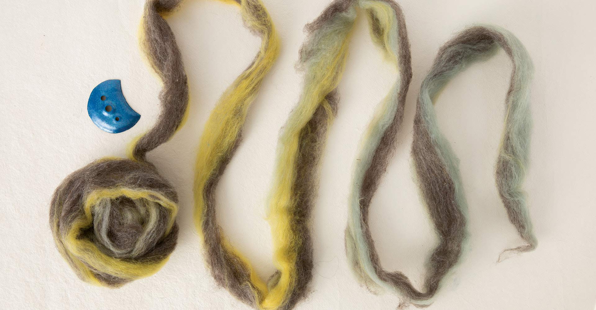 Drumcarder & Diz: Creating a Marled Roving Image