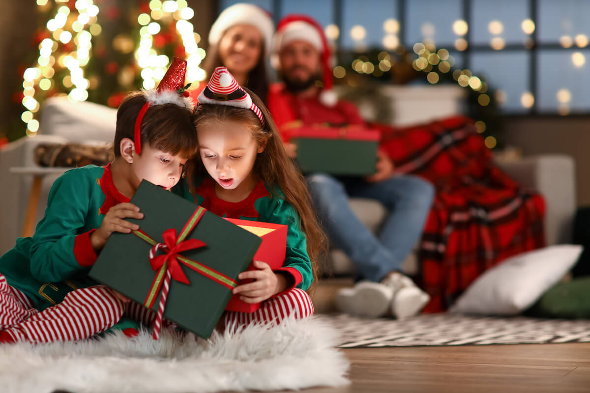 Average Christmas Spending Per Child in 2021 — and Tips to Budget — Tally
