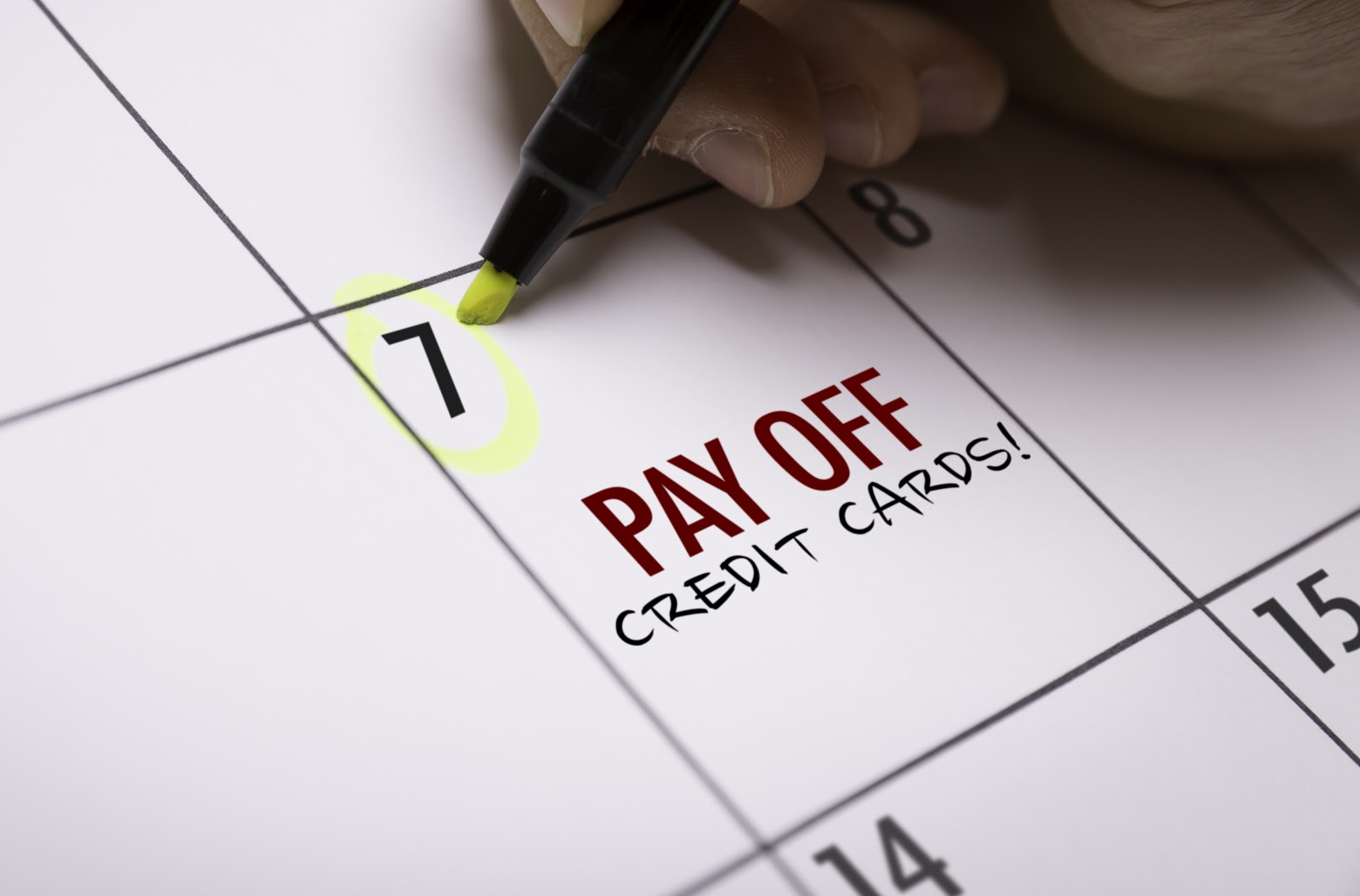 Best way to pay off multiple credit cards: Calendar reminder