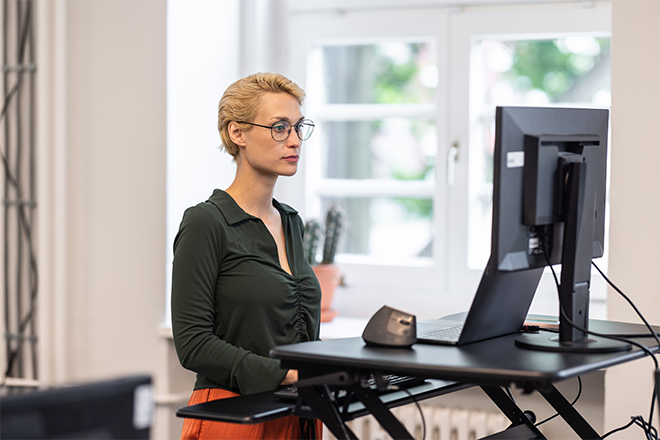 Workplace ergonomics and monitor positioning