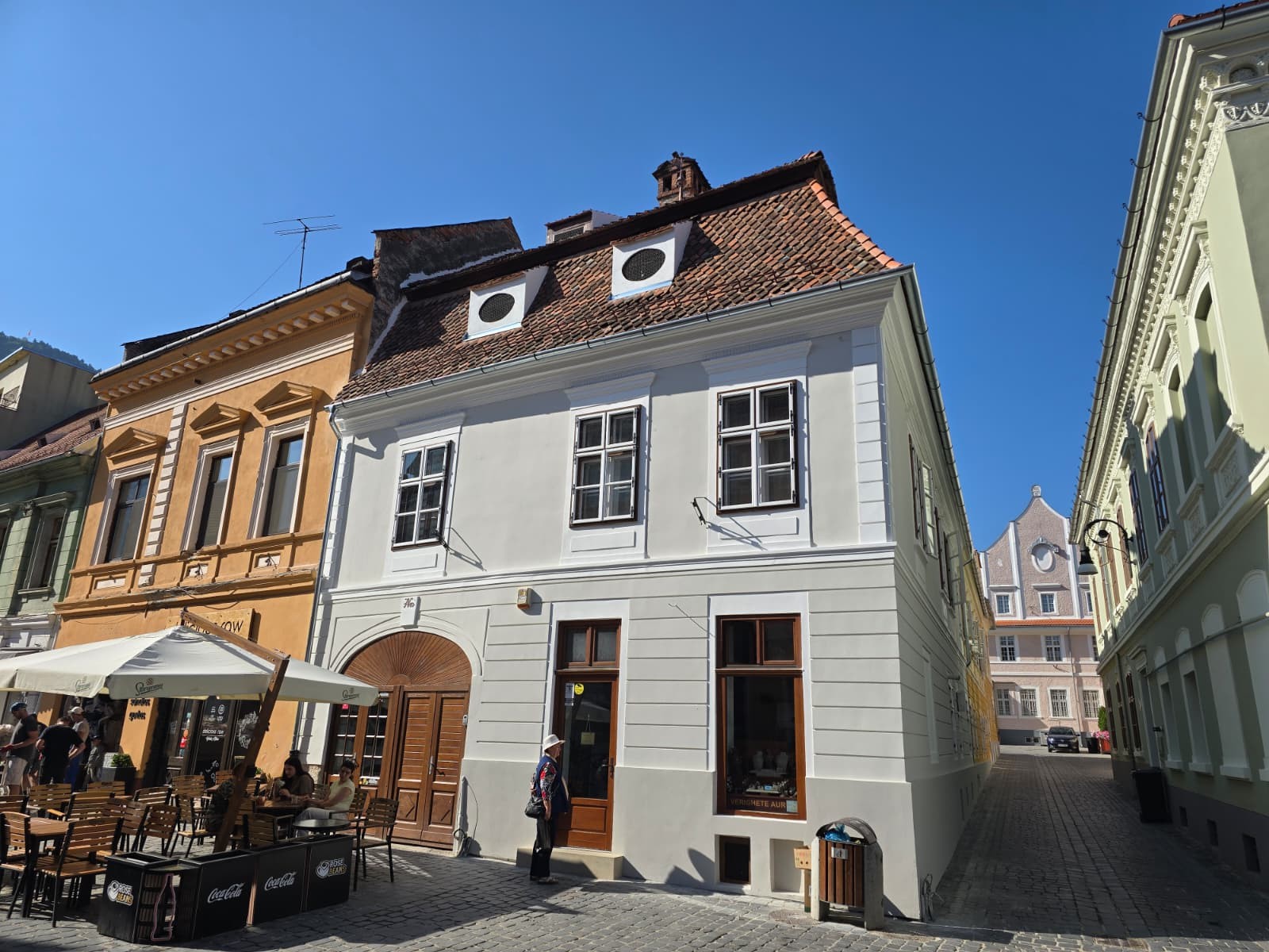 WhatsApp Image 2025-09-05 at 18.00.25 (1)