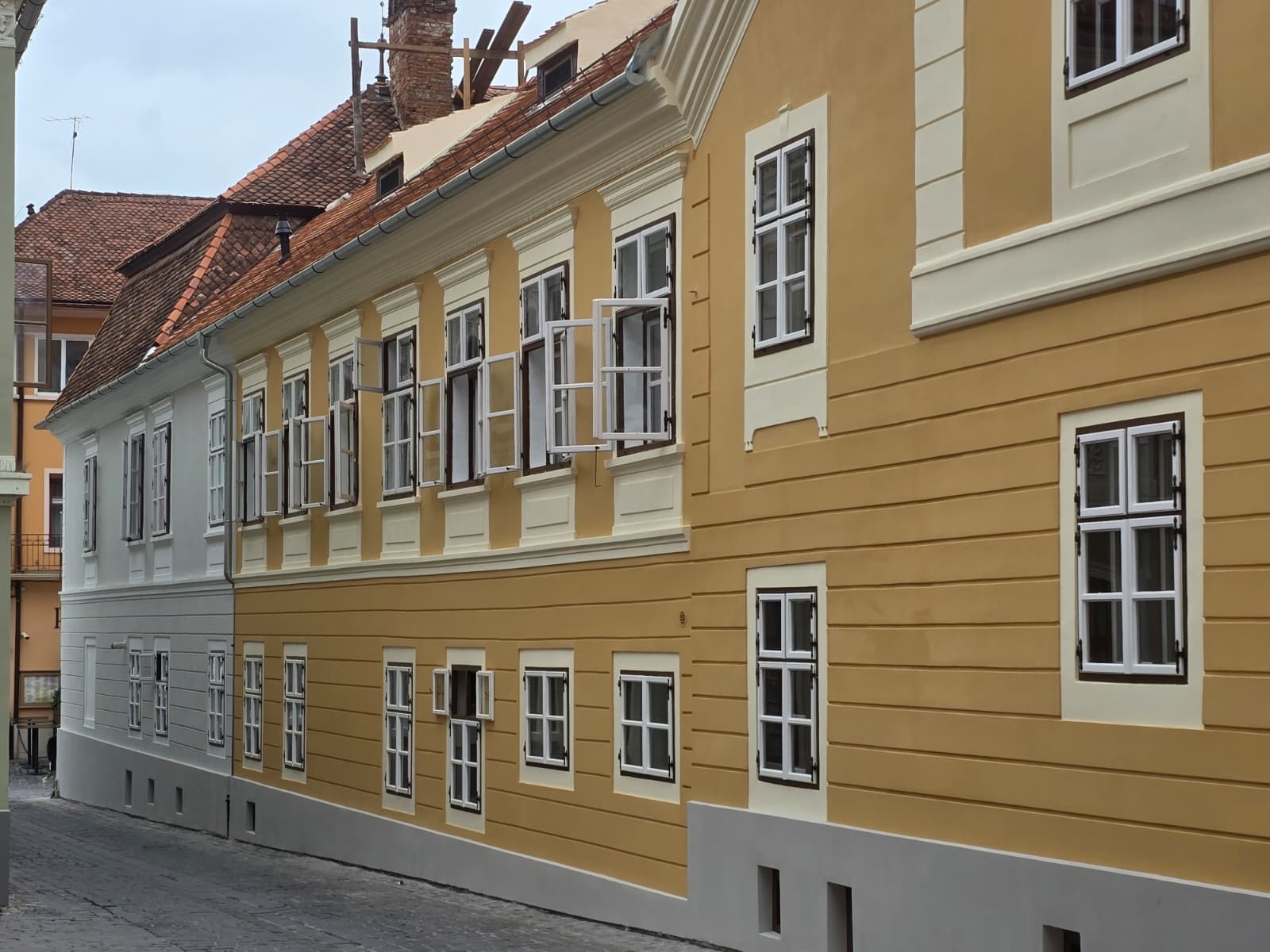 WhatsApp Image 2025-09-05 at 18.00.26 (2)