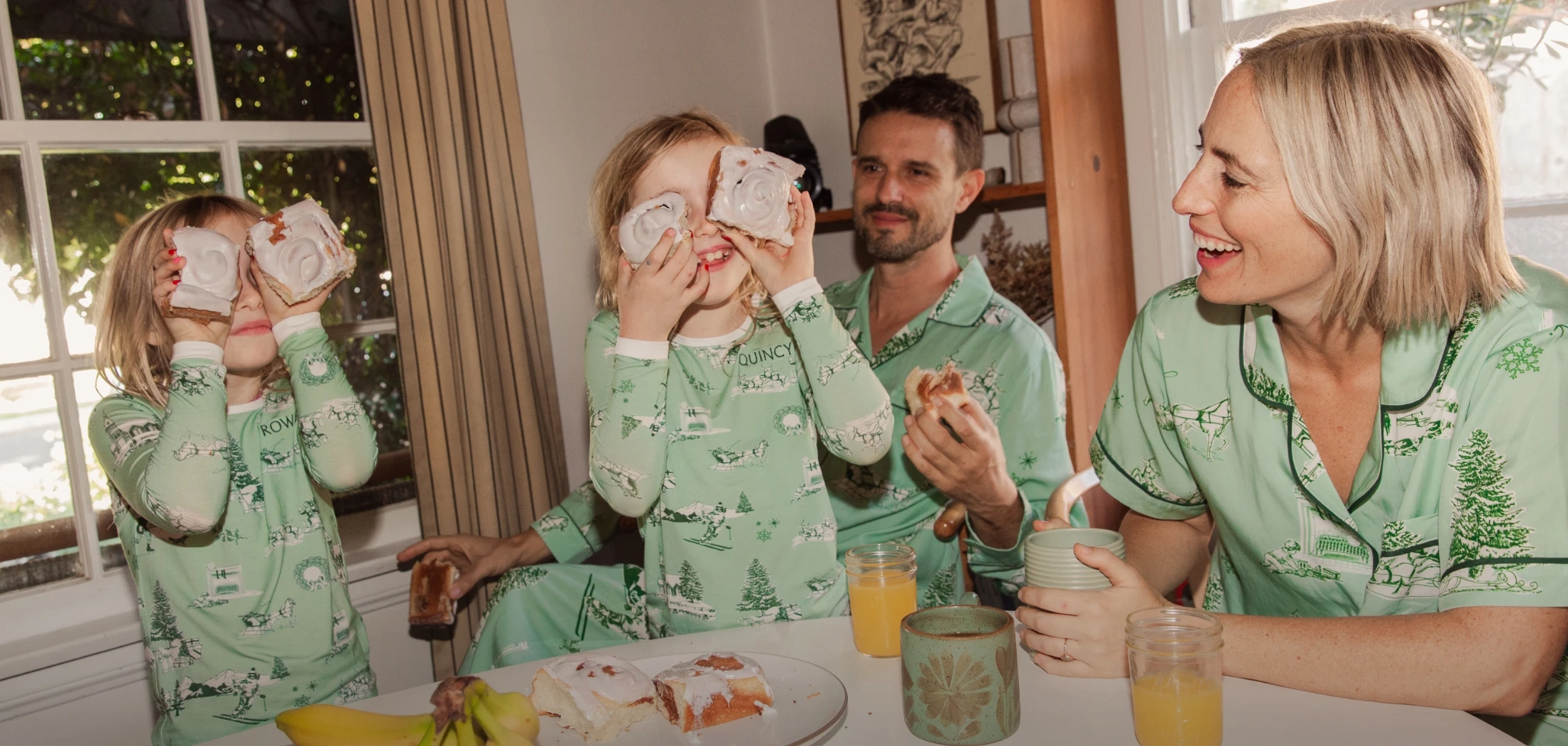 matching family holiday pajamas